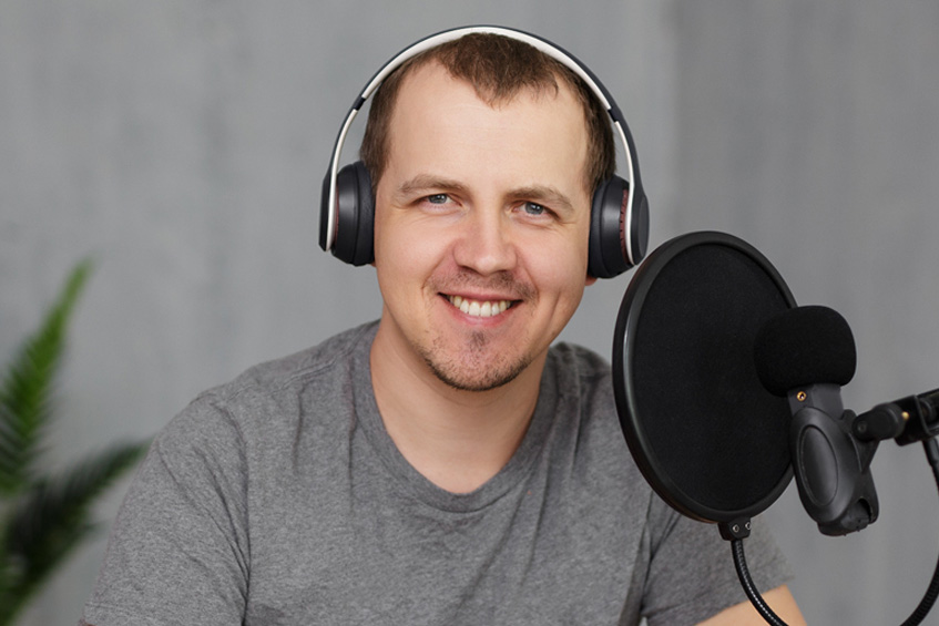 get-your-podcast-bumpers-fast-expert-voiceover-artists
